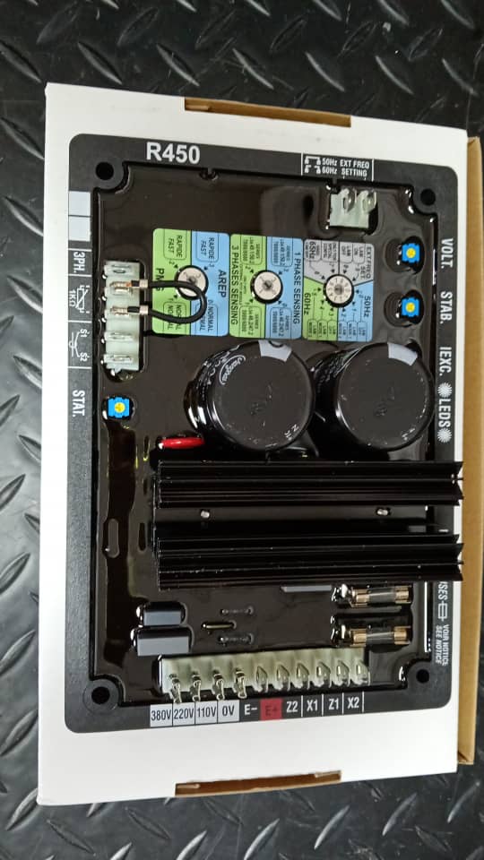 Regulador de Voltaje AVR R450