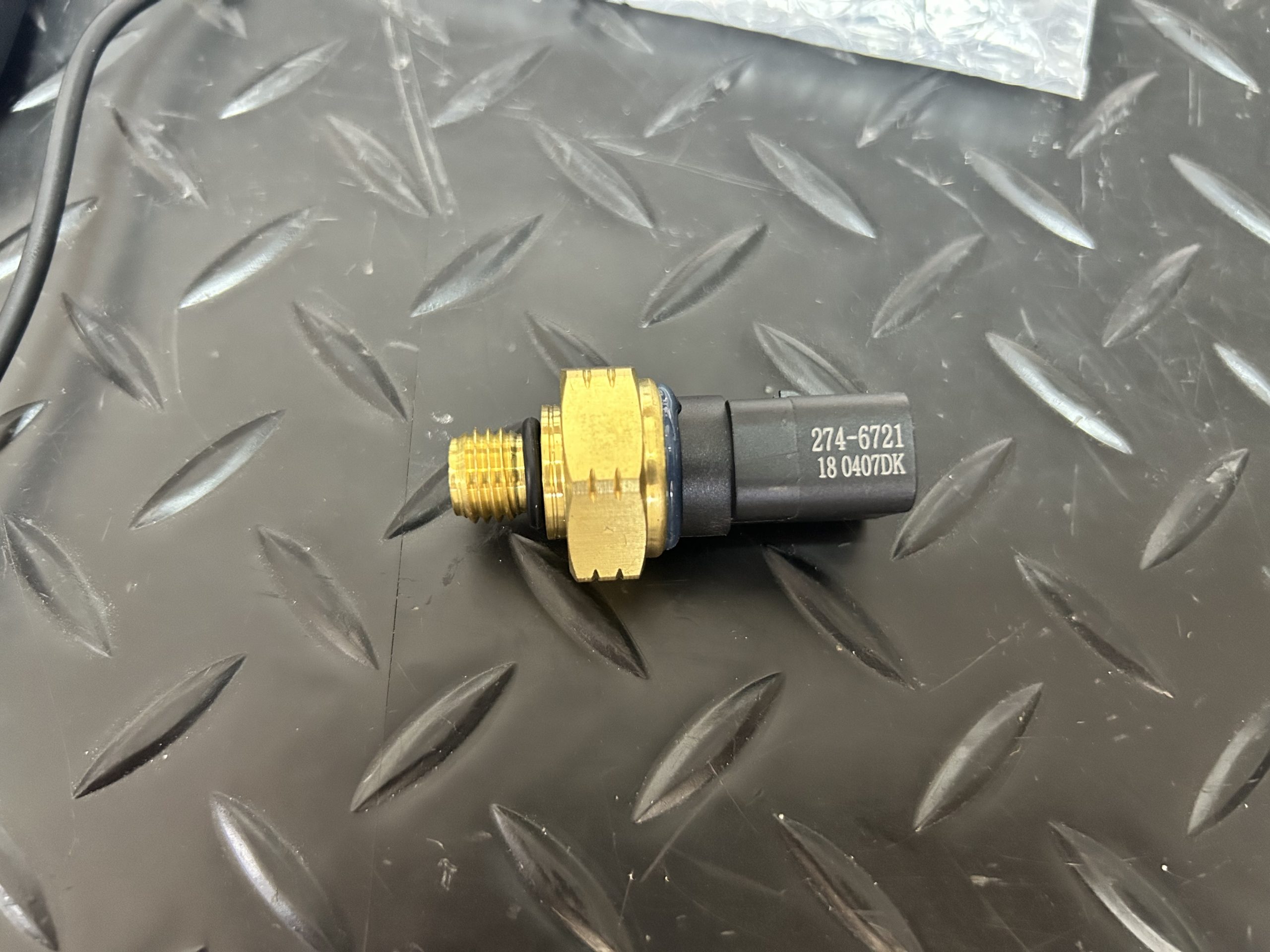 SENSOR DE PRESIÓN CAT 274-6721 - Imagen 2